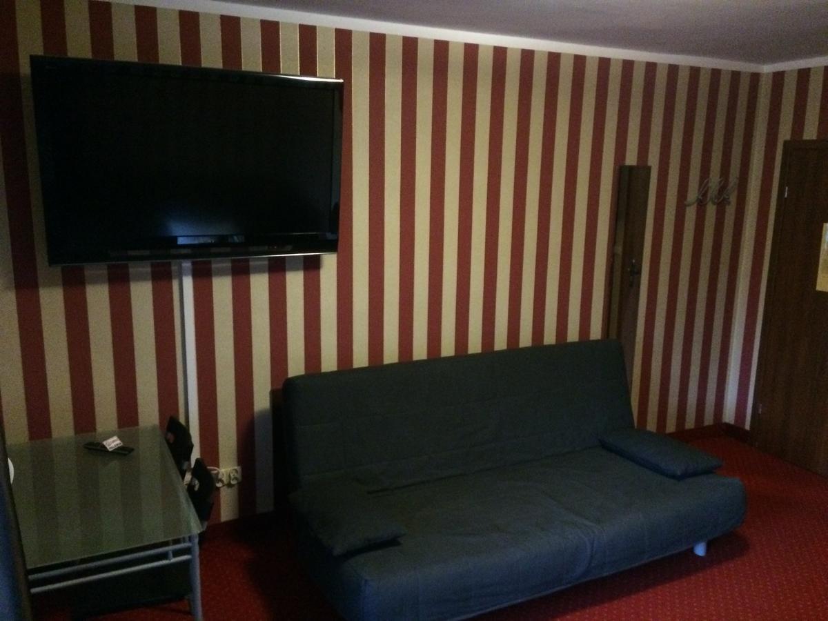 Villa Ventana Poznan City Free Parking Sniadanie W Cenie Bagian luar foto