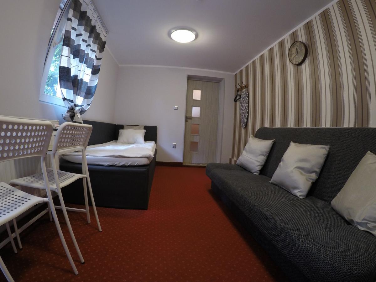 Villa Ventana Poznan City Free Parking Sniadanie W Cenie Bagian luar foto