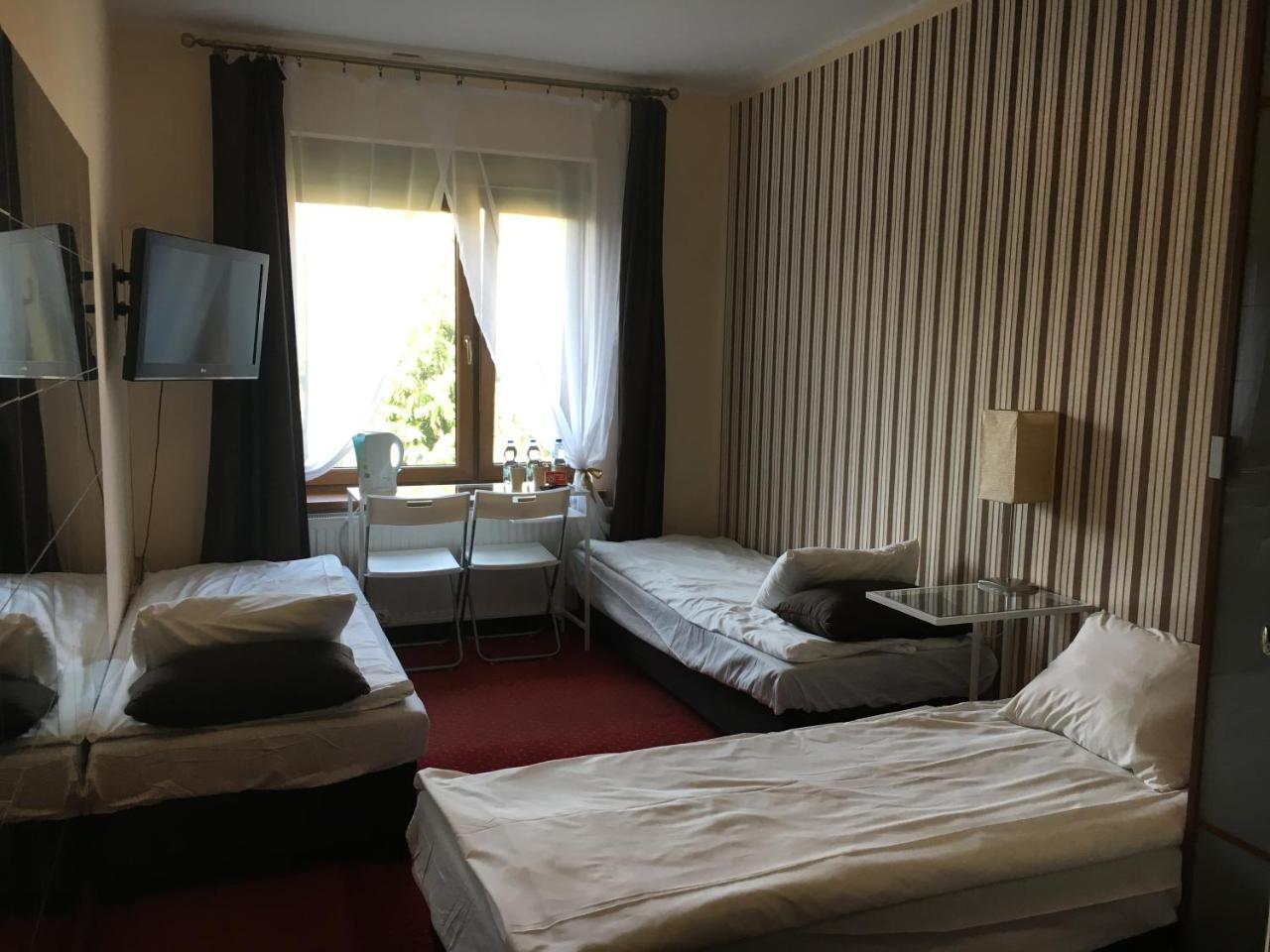 Villa Ventana Poznan City Free Parking Sniadanie W Cenie Bagian luar foto